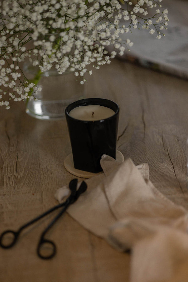 Rōhi & White Iris Candle